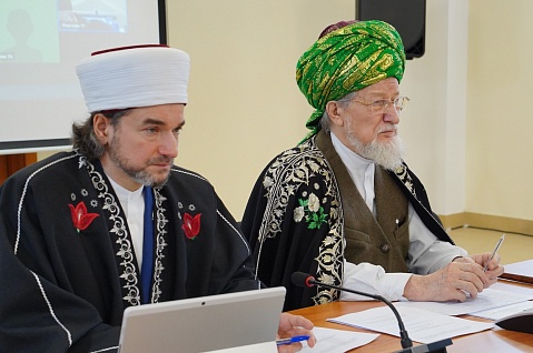 В г.Уфа состоялось совещание «Проблемы и перспективы развития среднего исламского профессионального образования в России»