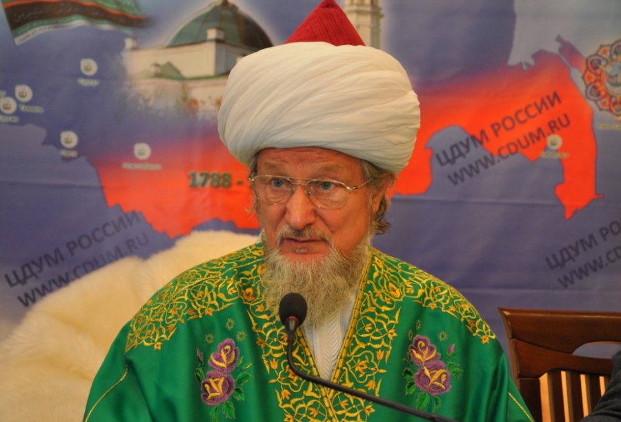 Резиденция муфтия талгата в уфе. Мечеть имам раббани уфа. Гумар таджуддинов жена. Цдум уфа намаз. Муртаза рахимов мечеть.