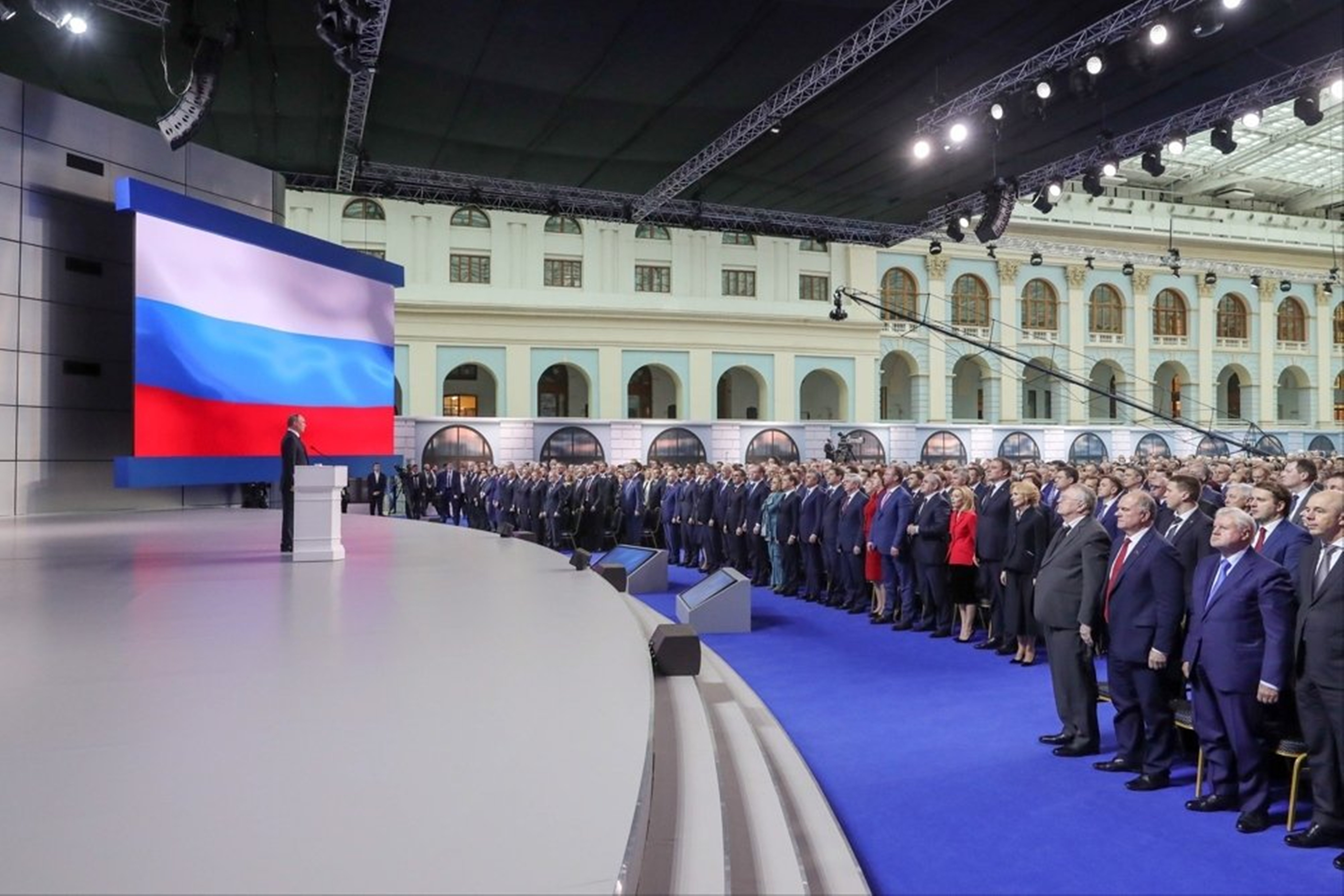 послание президента федеральному собранию на 2022. 02. послание законодательному собранию. послание путина федеральному собранию. послание президента рф федеральному собранию 2023.