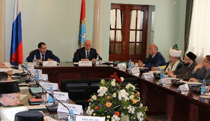 Верховный муфтий принял участие во встрече с Полпредом Президента Российской Федерации в ПФО Михаилом Бабичем