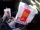 McDonald’s заплатит штраф за продажу нехаляльного бургера