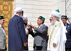 Верховный муфтий передал татарстанцам волос Пророка Мухаммада (с.а.с.)