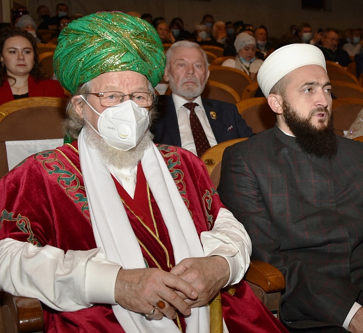 Верховный муфтий принял участие в пленарном заседании «Милләт Җыены»