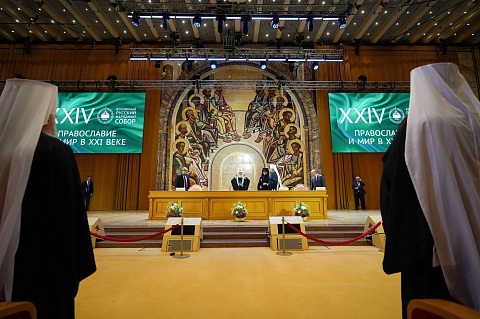 Шейх-уль-Ислам Талгат Сафа Таджуддин выступил на XXIV Всемирном русском народном соборе 
