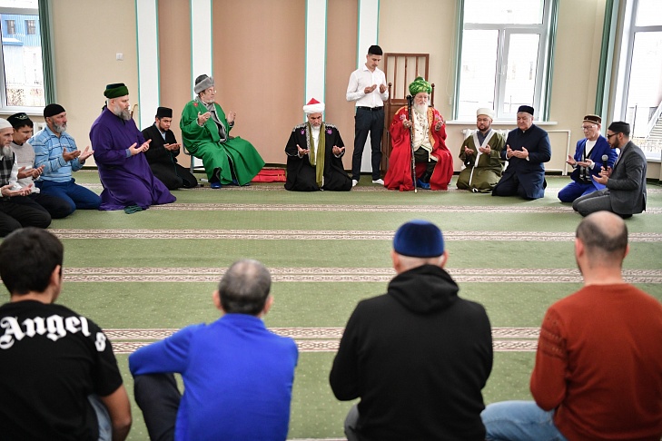 Продолжается визит Верховного муфтия Талгата Сафа Таджуддина в Ямало-Ненецкий автономный округ