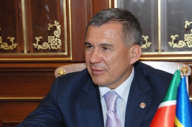 Поздравление Президента РТ Р.Н.Минниханова с праздником «Ураза-Байрам»