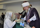 Верховный муфтий вручил дипломы выпускникам РИУ ЦДУМ России