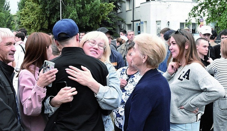 Священнослужители напутствовали новобранцев