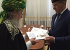 Верховного муфтия наградили медалью ордена «За заслуги перед Астраханской областью»