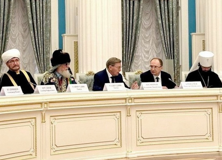 Верховный муфтий принял участие в торжественном заседании Совета по взаимодействию с религиозными объединениями при Президенте РФ